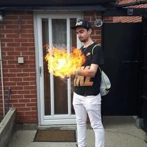 Meet your Posher, Andrew